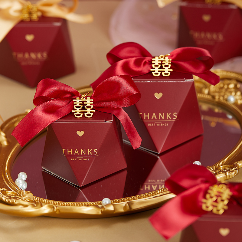 酒红钻石盒创意喜糖盒欧式高级结婚糖果礼盒婚礼纸盒